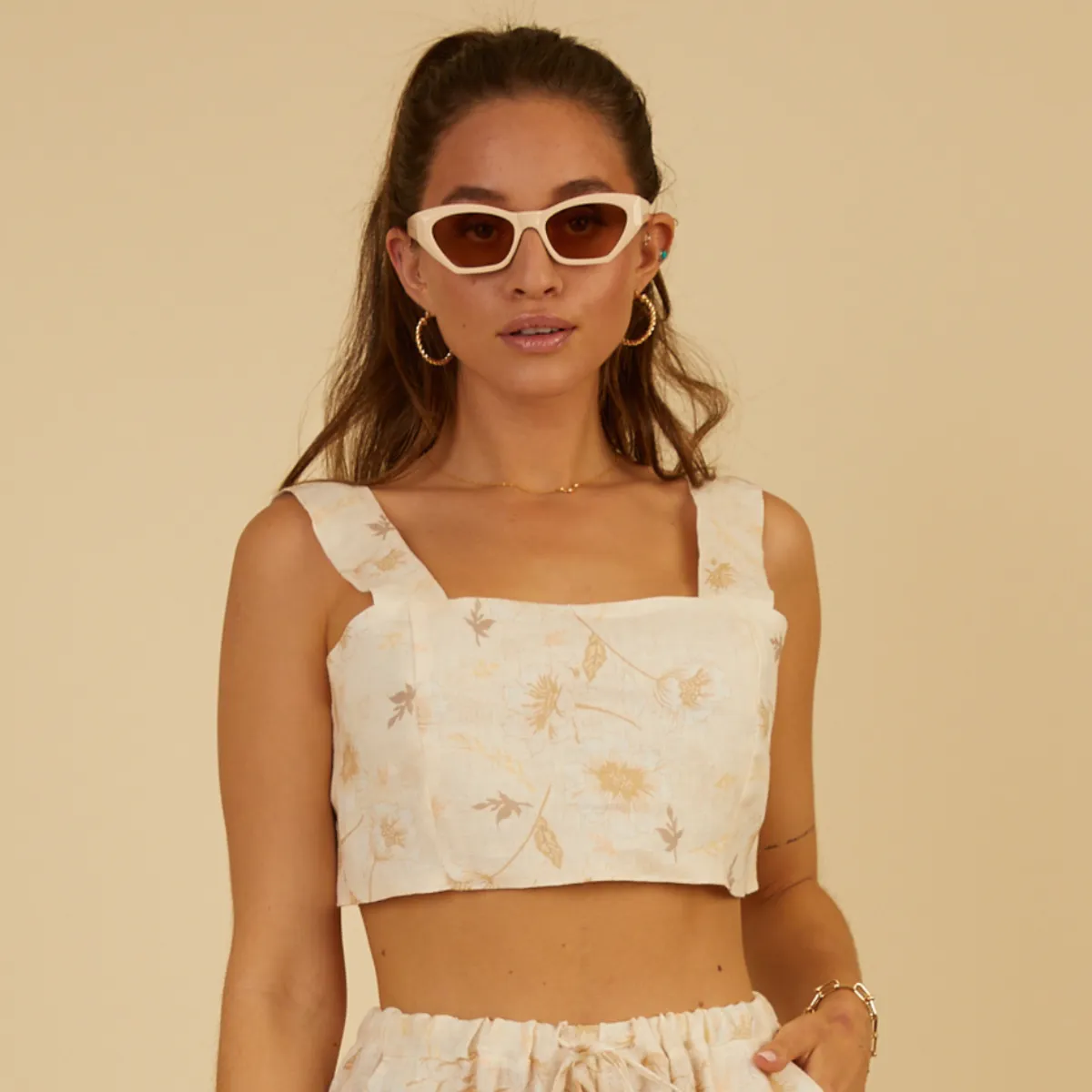 AMALFIE LINEN CROP-TOP