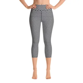 Black Chevron Yoga Capri Leggings, Patterned Women's Capris Tights-Made in USA/EU/MX