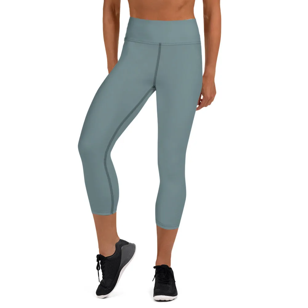 Cloudy Green Yoga Capri Leggings, Solid Color Women's Workout Gym Tights- Made in USA/EU/MX