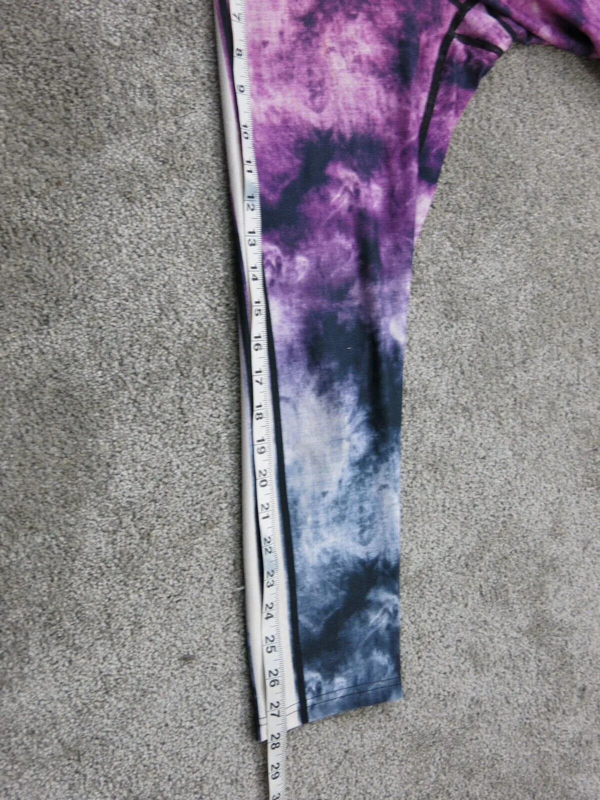 FILA Sport Womens Capri Legging Compression Yoga Pant Tie Dye Multi Size Small