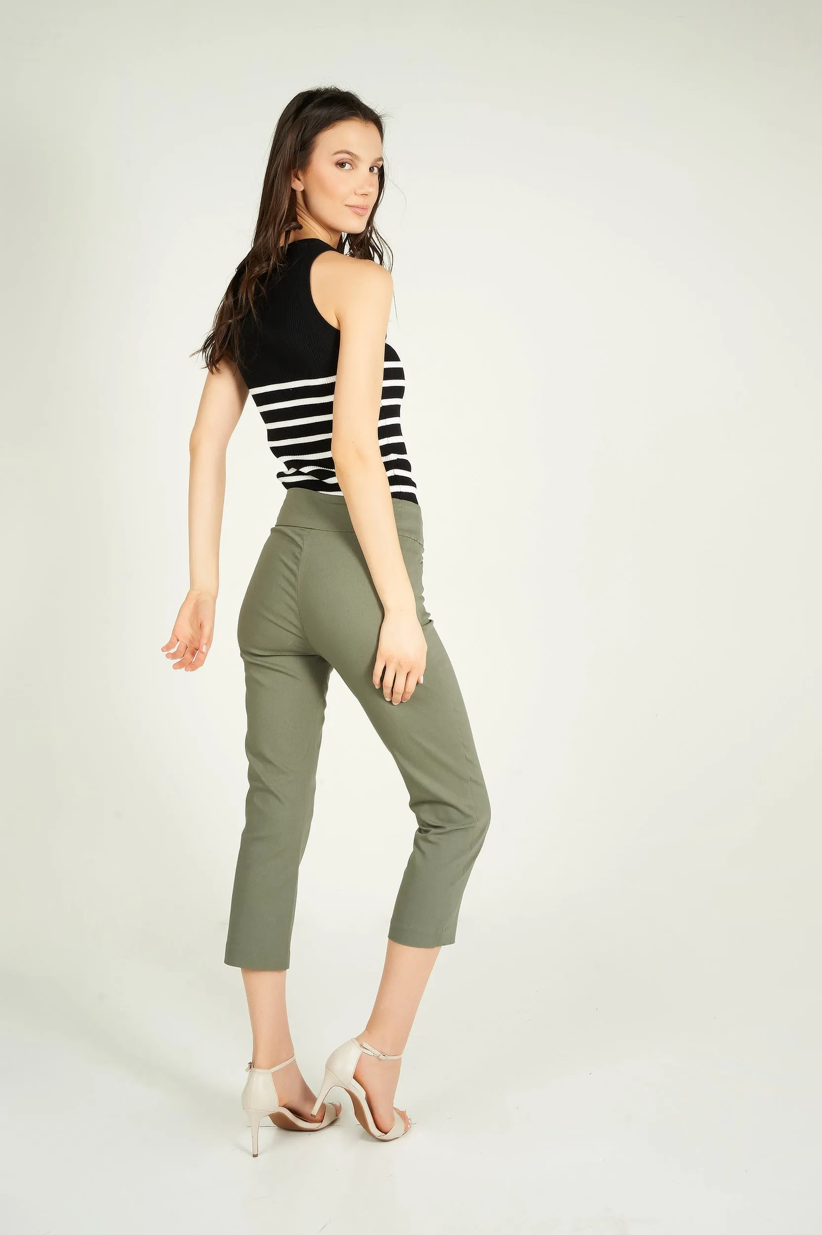 Pantalon capri à enfiler - 8266051 - (E-C9)