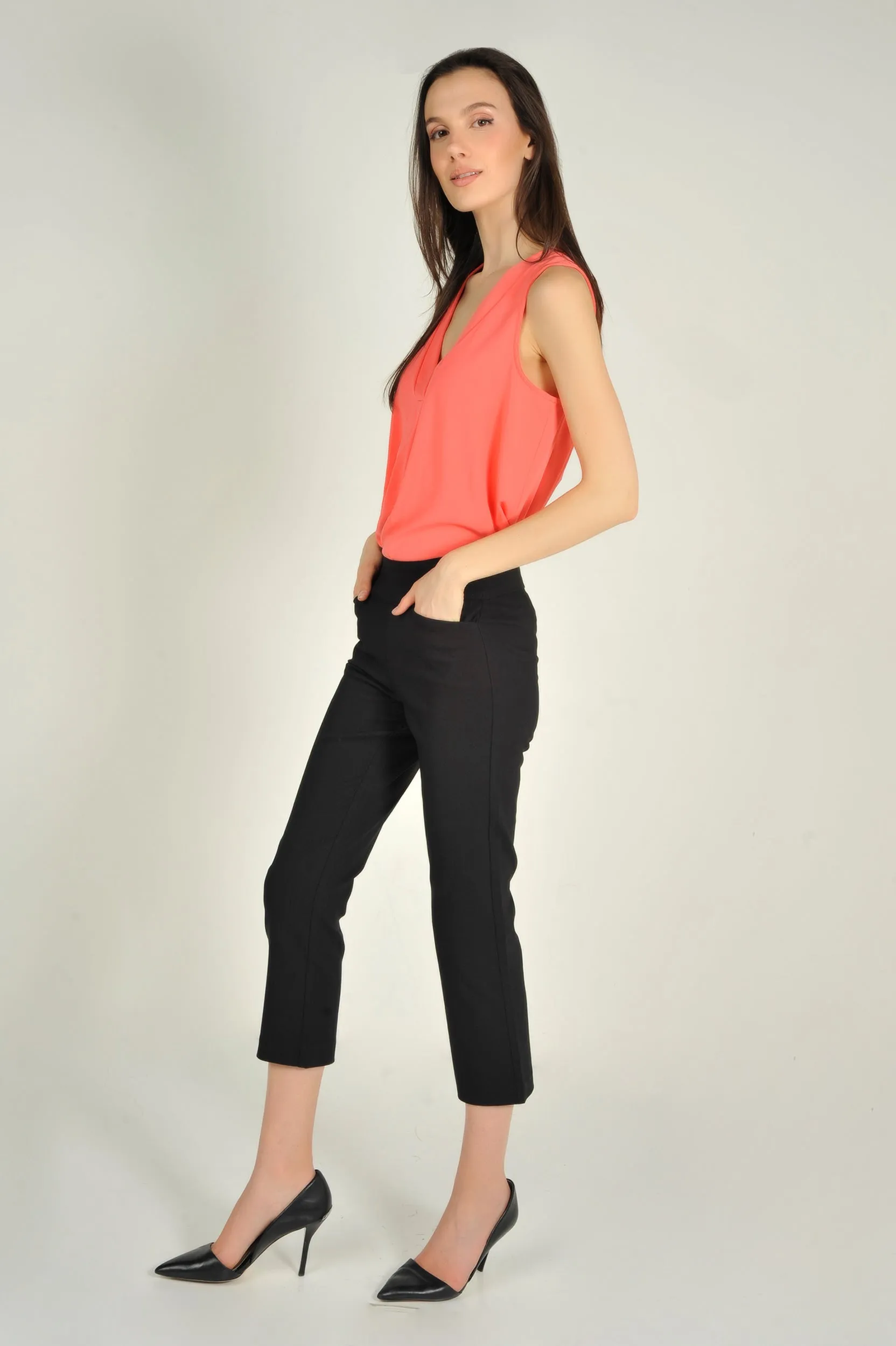 Pantalon capri à enfiler - 8266051 - (E-C9)