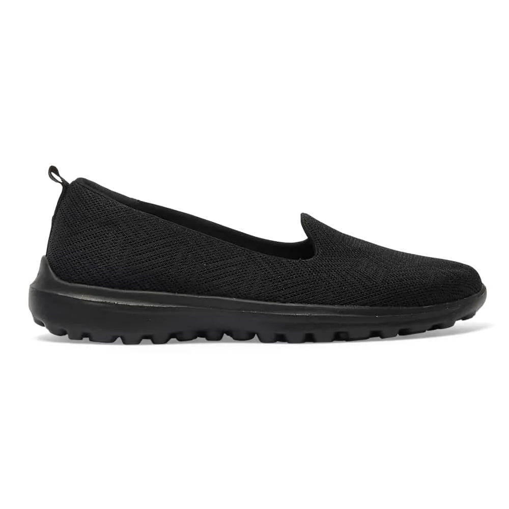 Perry Sneaker in Black On Black