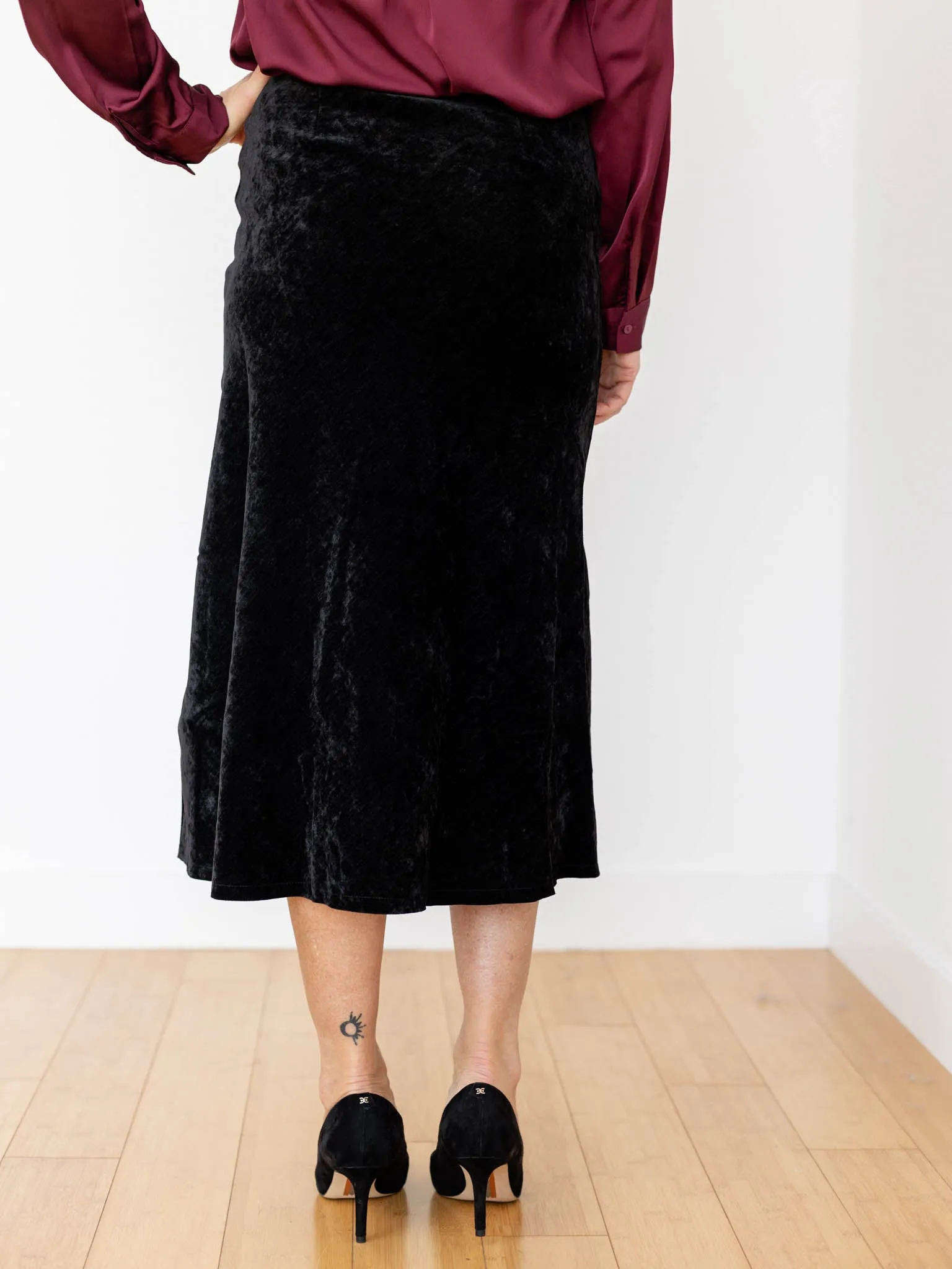 Thick Velvet Bias Slip Skirt